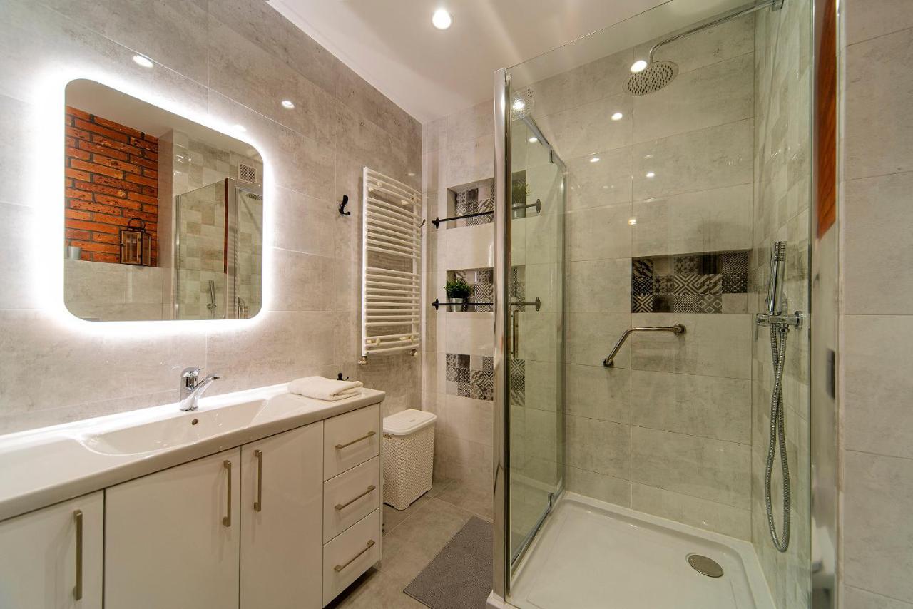 Lodz4Rent - Piotrkowska - Premium Apartment 9,7 - Hopa Lupa 1400M Pieszo !! エクステリア 写真